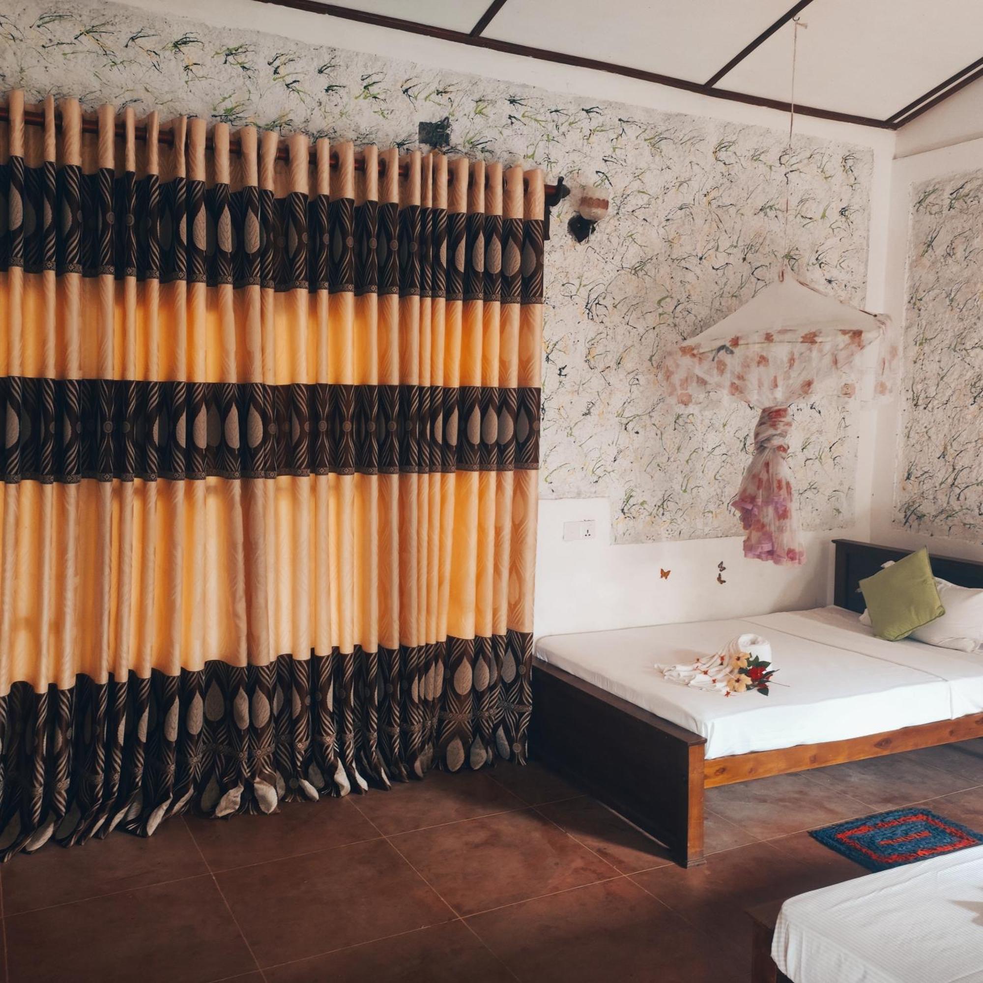 Jaana Guest Hotel Sigiriya Værelse billede